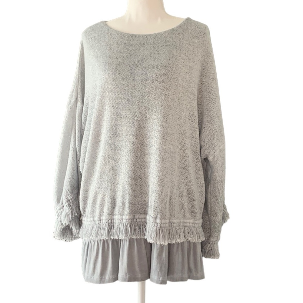 Anthropologie Easel Gray Tunic Sweater With Fringed Hem And Sleeves Size Large